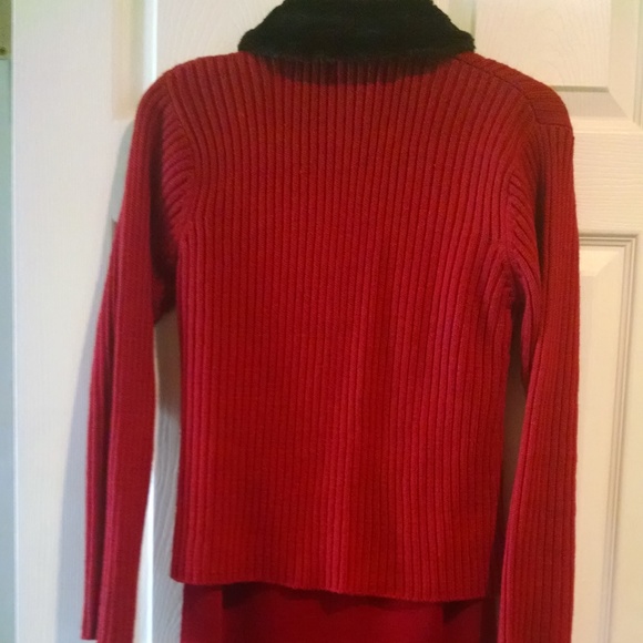 Sweater and skirt set - Picture 5 of 6